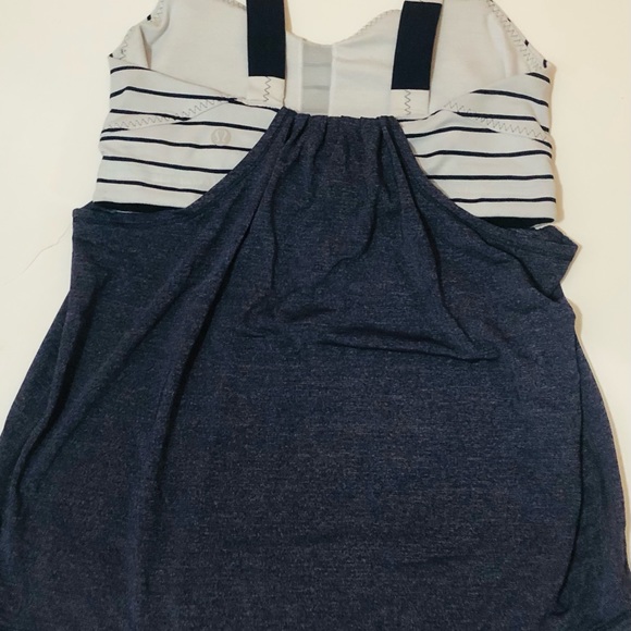 Lululemon women’s tank top run back on track/ deep Indigo - Picture 3 of 3